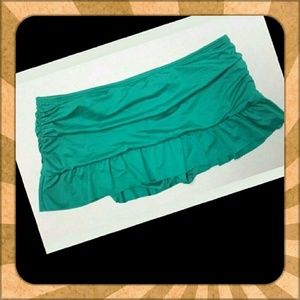 NWT Emerald green Apt. 9 Swim skirt